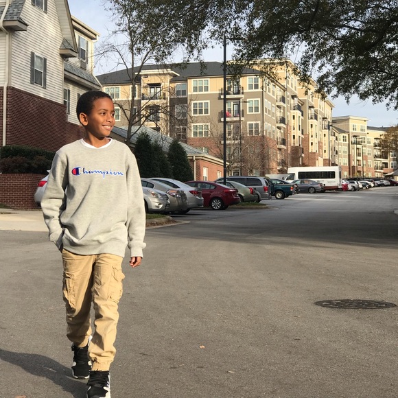 Meet your Posher, Cameron - Picture 8 of 8